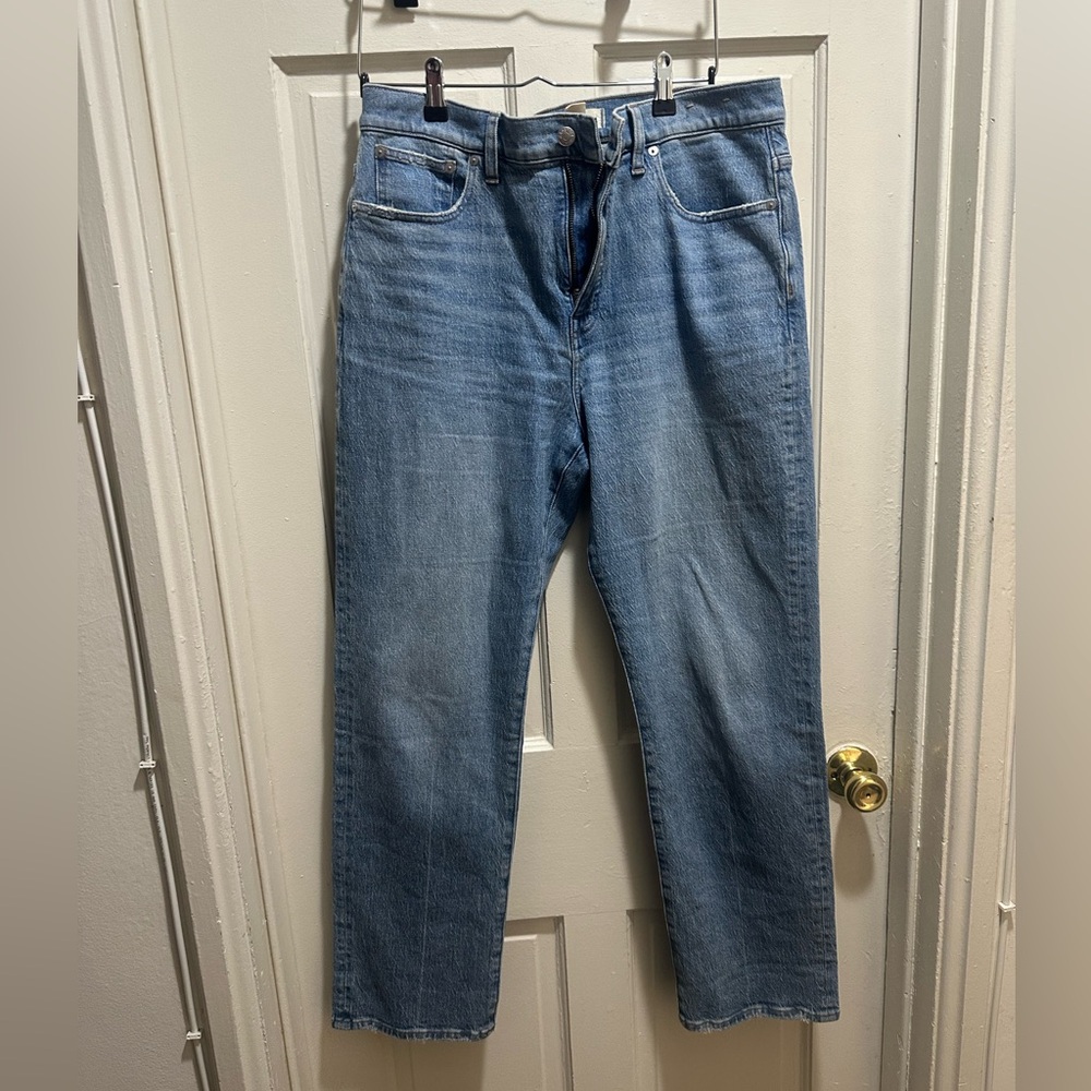 Madewell 90s straight jeans in Rondell wash
